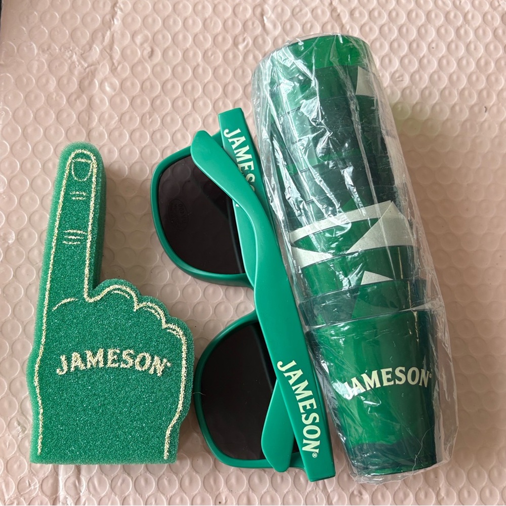 Jameson Bundle - Picture 6 of 6